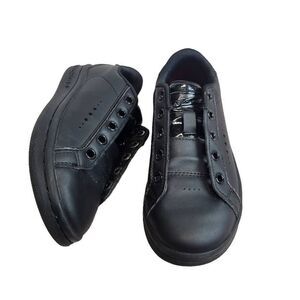 Skechers black sneakers, no laces 11